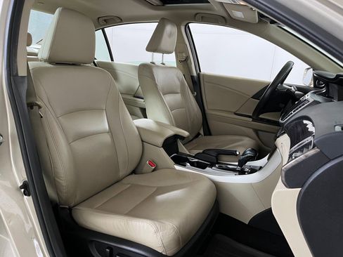 Used 2016 Honda Accord EX-L image 27