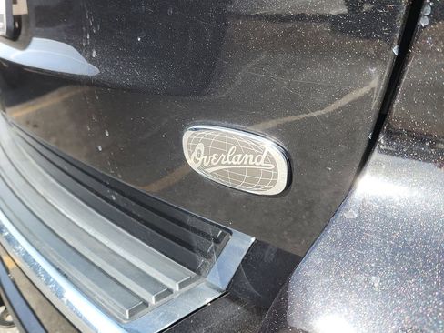 Used 2014 Jeep Grand Cherokee Overland image 15