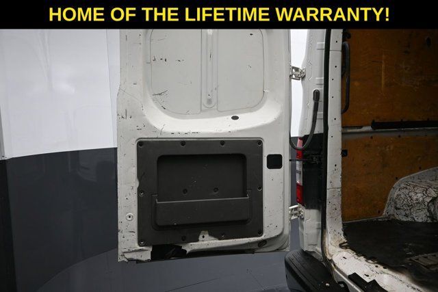 Used 2013 Nissan NV 2500 SV w/ Technology Pkg RWD image 36
