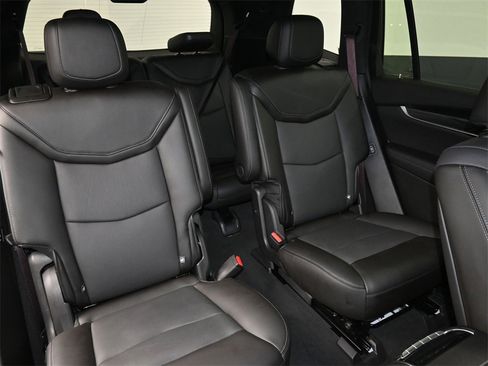 Certified 2023 Cadillac XT6 Sport w/ LPO, ONYX Package image 16