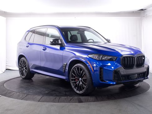 Used 2025 BMW X5 M60i w/ Climate Comfort Package image 9