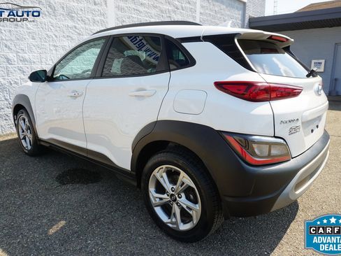Used 2022 Hyundai Kona SEL w/ Cargo Package AWD/4WD image 8