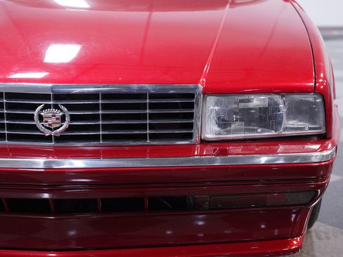 Used 1993 Cadillac Allante image 19