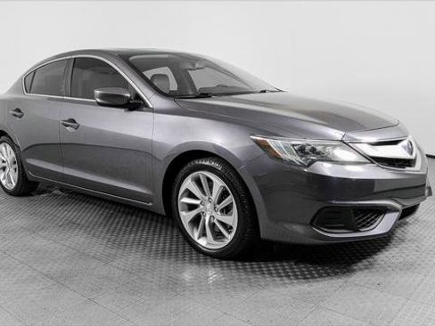 Used 2017 Acura ILX w/ Premium Package FWD image 11