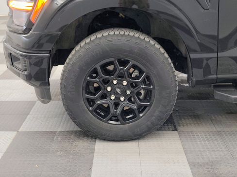 Used 2024 Ford F150 XLT w/ XLT Black Appearance Package AWD/4WD image 9