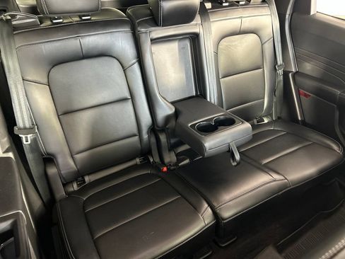 Used 2023 Ford Escape Platinum AWD/4WD image 31