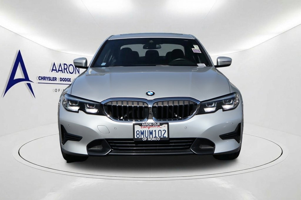 Used 2020 BMW 330i Sedan w/ Driving Assistance Package RWD image 3
