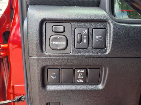 Used 2021 Toyota 4Runner SR5 Premium w/ Moonroof Package RWD image 32
