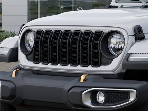 New 2026 Jeep Gladiator Sport AWD/4WD image 11