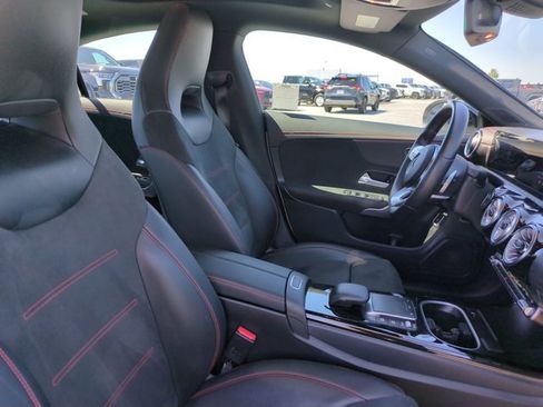 Used 2022 Mercedes-Benz CLA 250 image 20