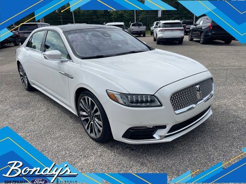 Used 2018 Lincoln Continental Reserve AWD/4WD image 1