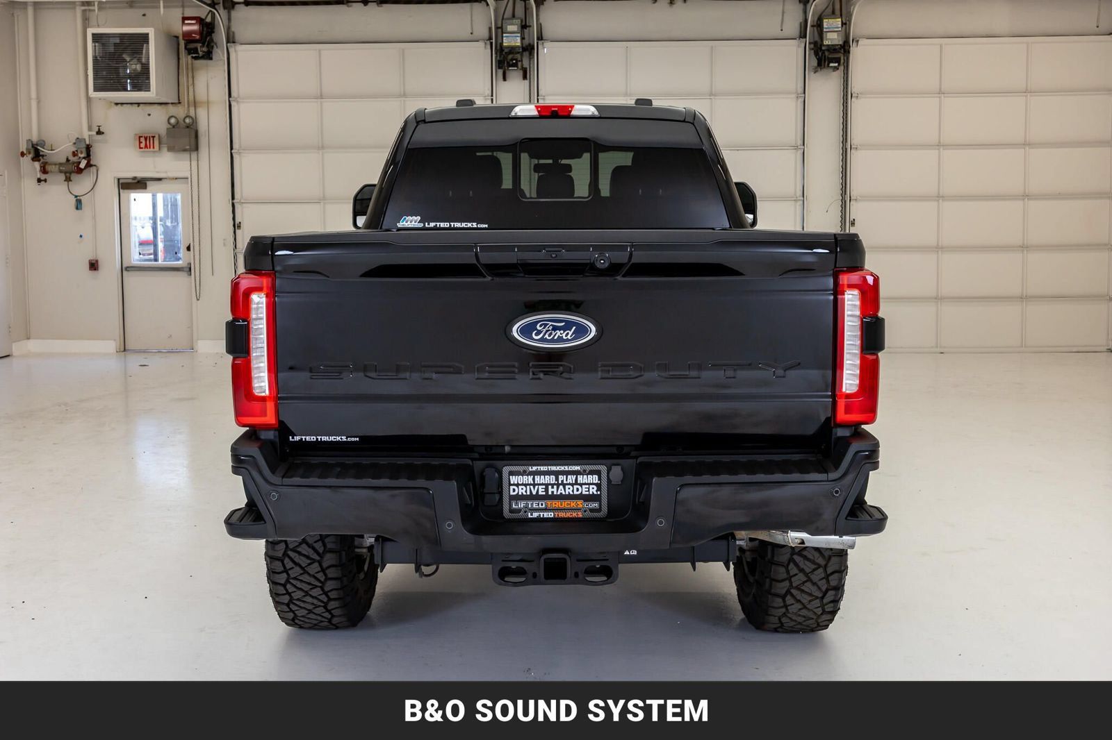 Used 2024 Ford F250 Lariat w/ Lariat Ultimate Package AWD/4WD image 8