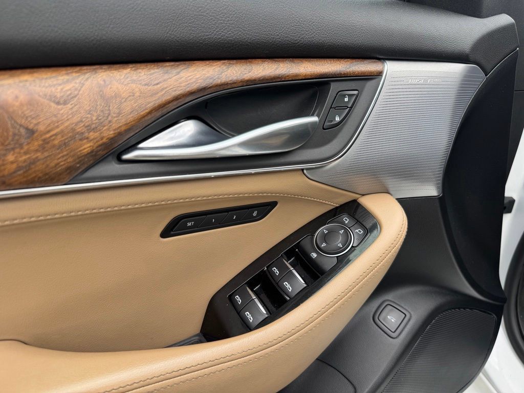 Used 2020 Cadillac CT5 Premium Luxury AWD/4WD image 28