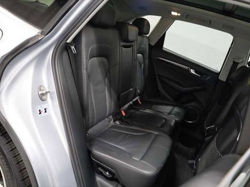 Used 2016 Audi Q5 2.0T Premium Plus w/ Technology Package AWD/4WD image 35