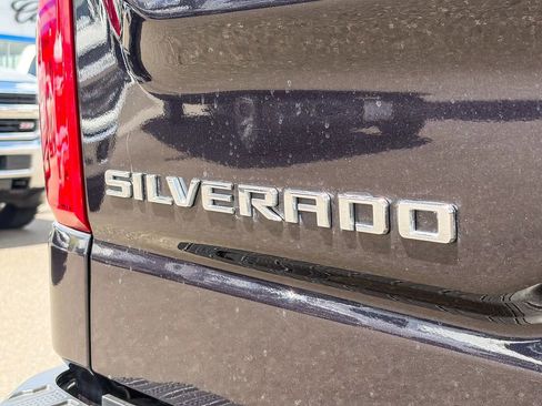 Used 2023 Chevrolet Silverado 1500 ZR2 AWD/4WD image 11