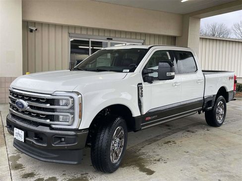 New 2025 Ford F350 King Ranch w/ FX4 Off-Road Package image 7