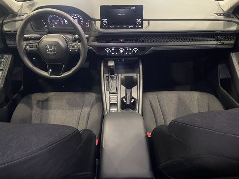 Used 2025 Honda Accord LX image 16