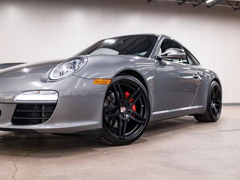 Used 2009 Porsche 911 Carrera S RWD image 19
