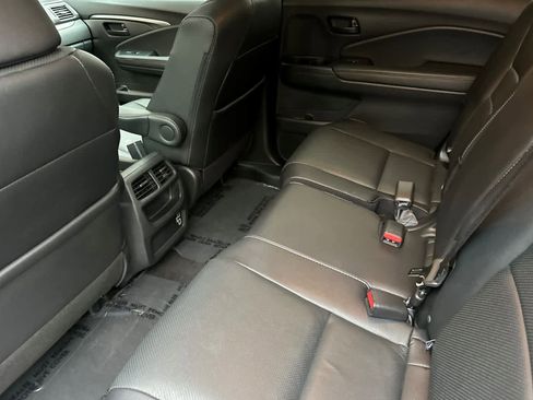 Used 2022 Honda Passport EX-L image 4