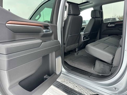 Used 2024 GMC Sierra 1500 Denali w/ Denali Reserve Package image 15