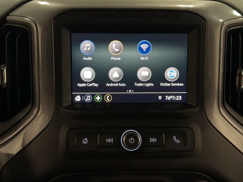 Used 2020 Chevrolet Silverado 1500 Custom w/ Custom Value Package image 19