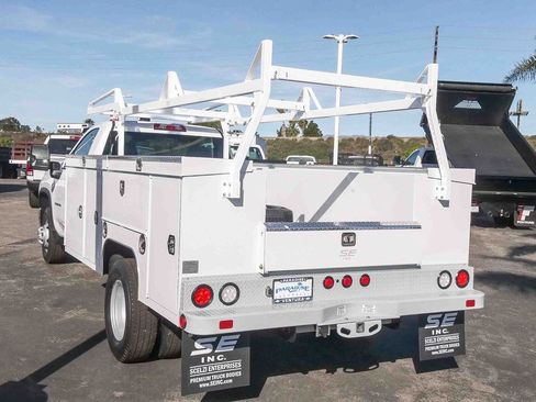 New 2026 Chevrolet Silverado 3500 W/T image 9