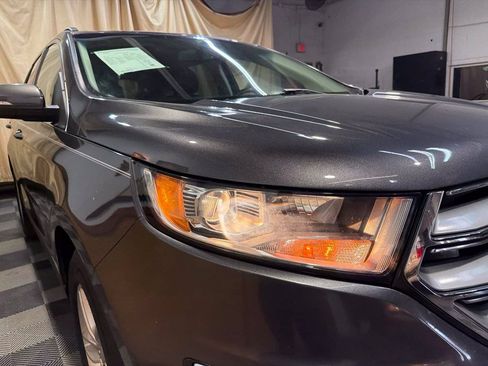 Used 2017 Ford Edge SEL w/ Equipment Group 201A FWD image 7