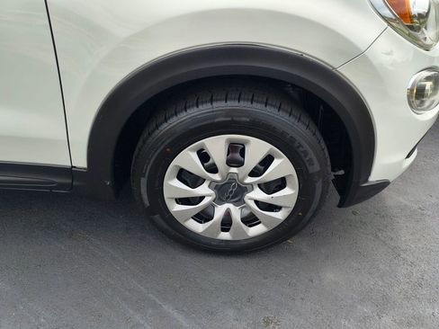 Used 2016 FIAT 500X Pop image 24