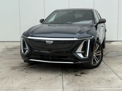 New 2025 Cadillac Lyriq Luxury