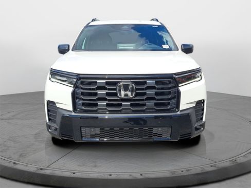 New 2026 Honda Pilot Sport image 2