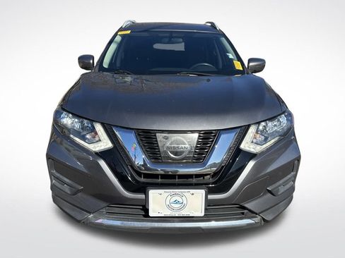 Used 2017 Nissan Rogue SV image 8