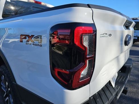 New 2025 Ford Ranger Lariat w/ FX4 Off-Road Package image 31