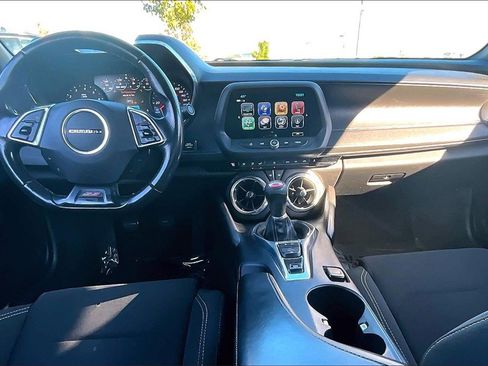 Used 2018 Chevrolet Camaro SS image 23