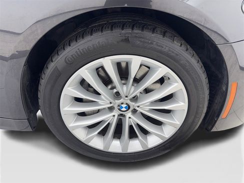 Used 2022 BMW 530i w/ Premium Package image 83