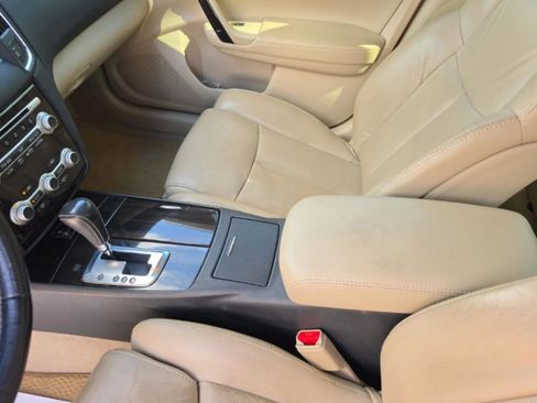 Used 2013 Nissan Maxima 3.5 SV w/ Premium Pkg FWD image 19