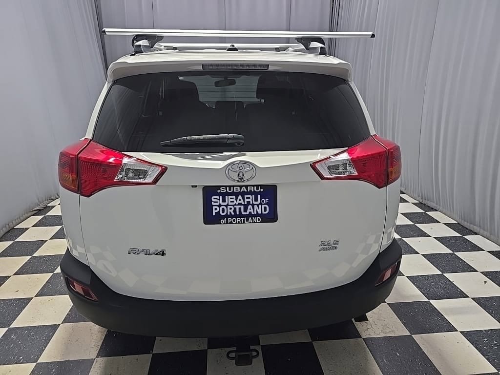 Used 2014 Toyota RAV4 XLE AWD/4WD image 5