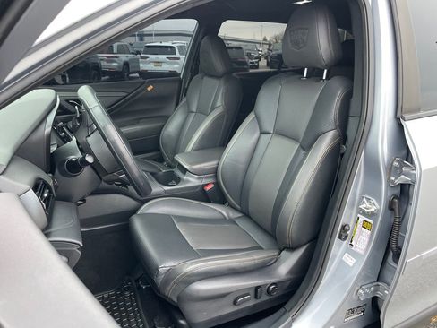 Used 2022 Subaru Outback Wilderness image 3