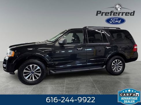 Used 2015 Ford Expedition XLT AWD/4WD image 9