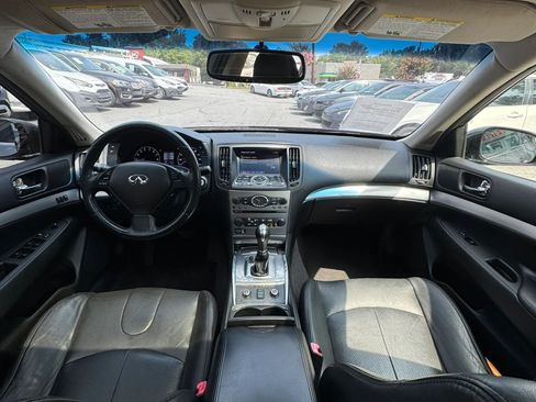 Used 2013 INFINITI G37 x Sedan w/ Premium Pkg AWD/4WD image 16