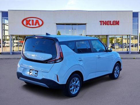 New 2025 Kia Soul LX image 4