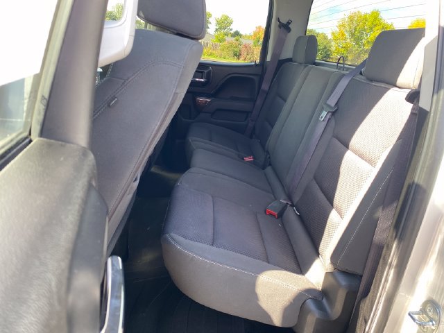 Used 2017 GMC Sierra 1500 SLE w/ Max Trailering Package AWD/4WD image 18