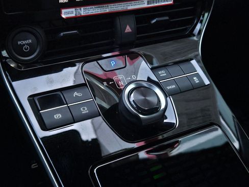 Certified 2024 Toyota bZ4X XLE image 18