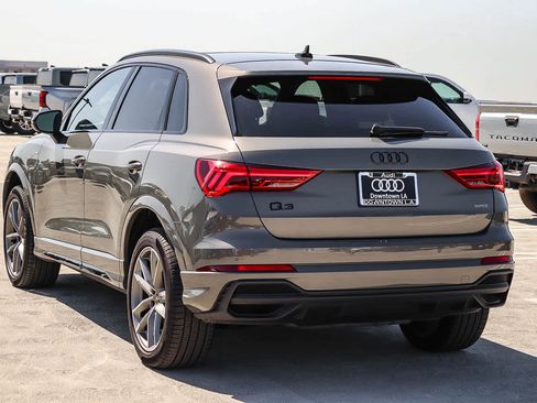 Used 2025 Audi Q3 2.0T Premium w/ Convenience Package AWD/4WD image 6