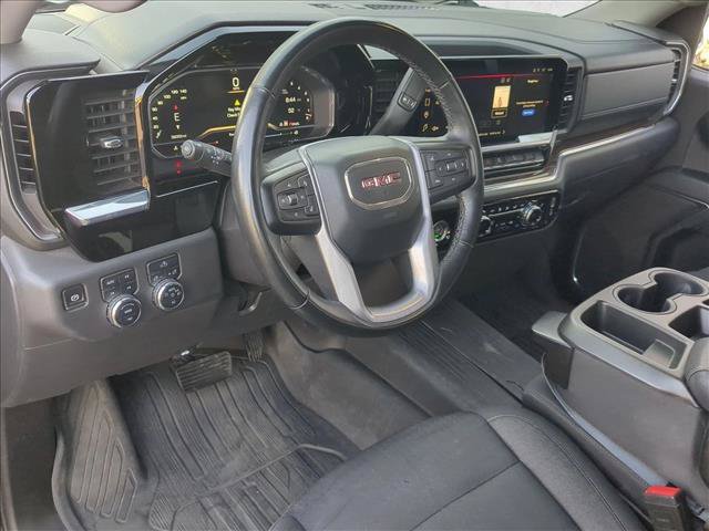 Used 2023 GMC Sierra 1500 Elevation w/ X31 Off-Road Package AWD/4WD image 10