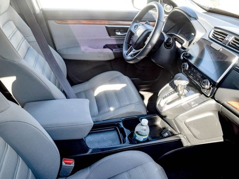 Used 2019 Honda CR-V EX image 8