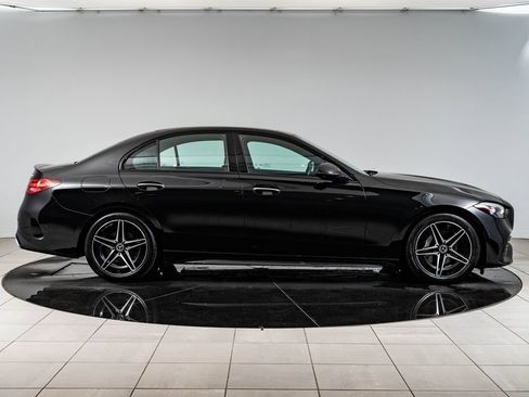 Certified 2022 Mercedes-Benz C 300 4MATIC Sedan image 11