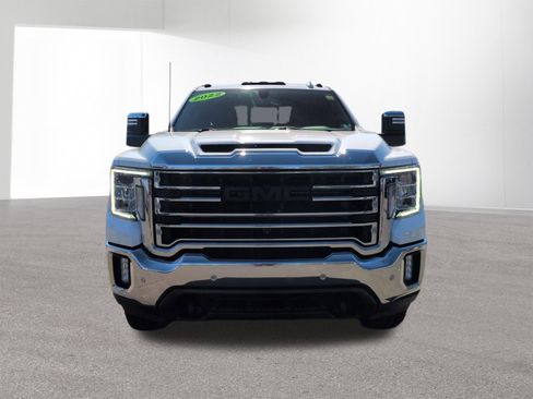 Used 2022 GMC Sierra 2500 SLT w/ SLT Preferred Package AWD/4WD image 2