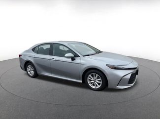 Used 2025 Toyota Camry LE video 2