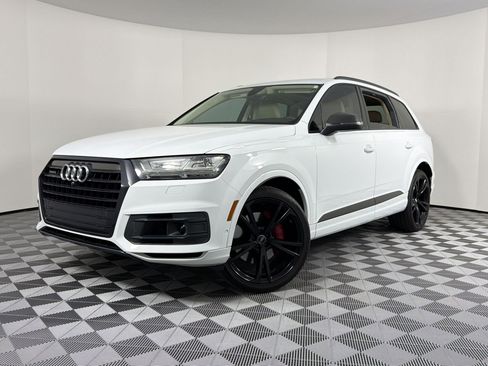 Used 2019 Audi Q7 3.0T Prestige w/ Prestige Package image 1