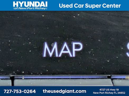 Used 2025 Hyundai Santa Fe SEL image 27